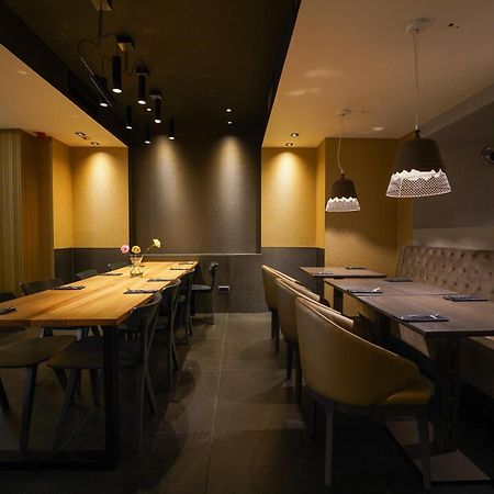 987 Design Prague Hotel Экстерьер фото