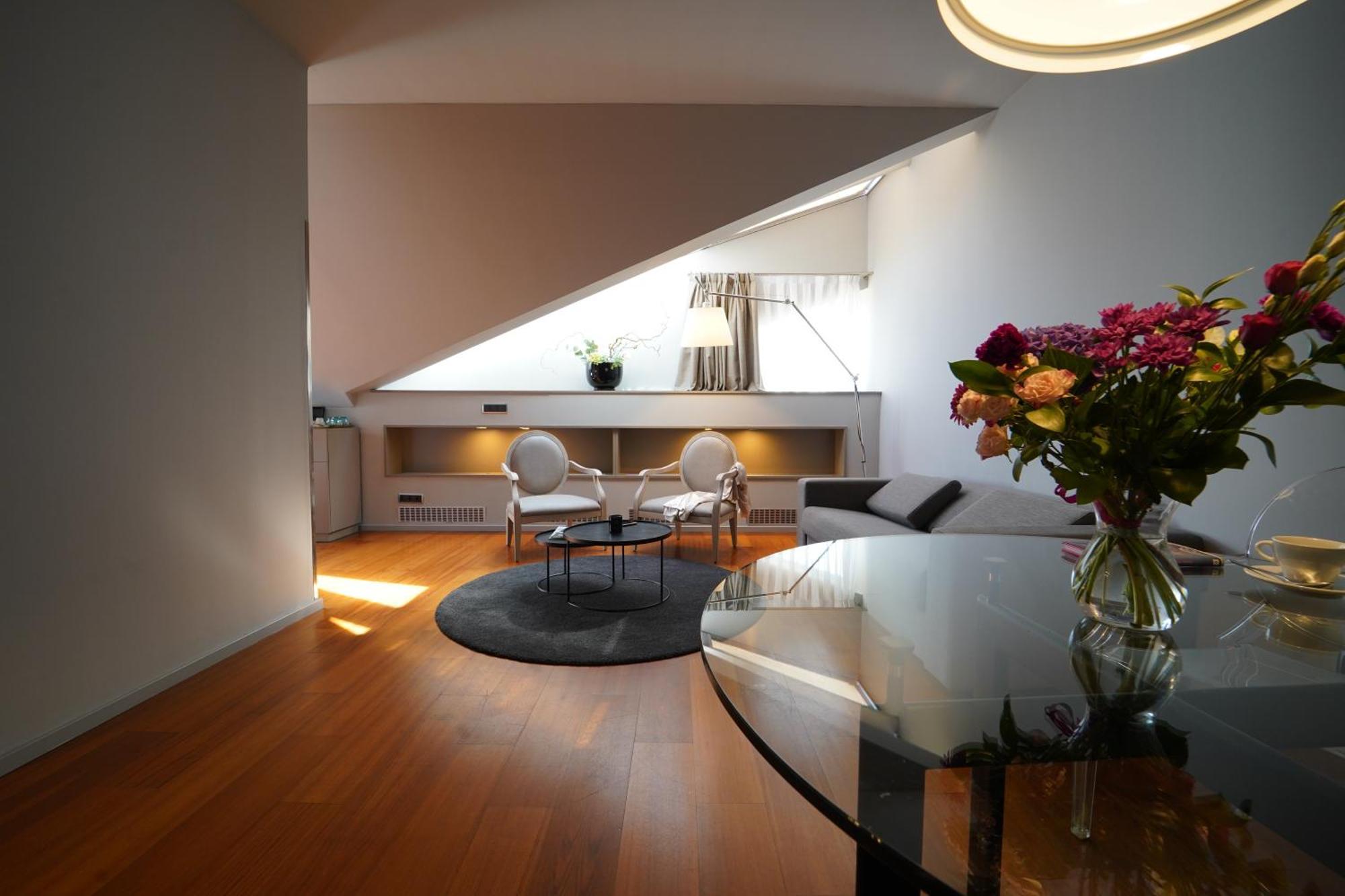 987 Design Prague Hotel Экстерьер фото