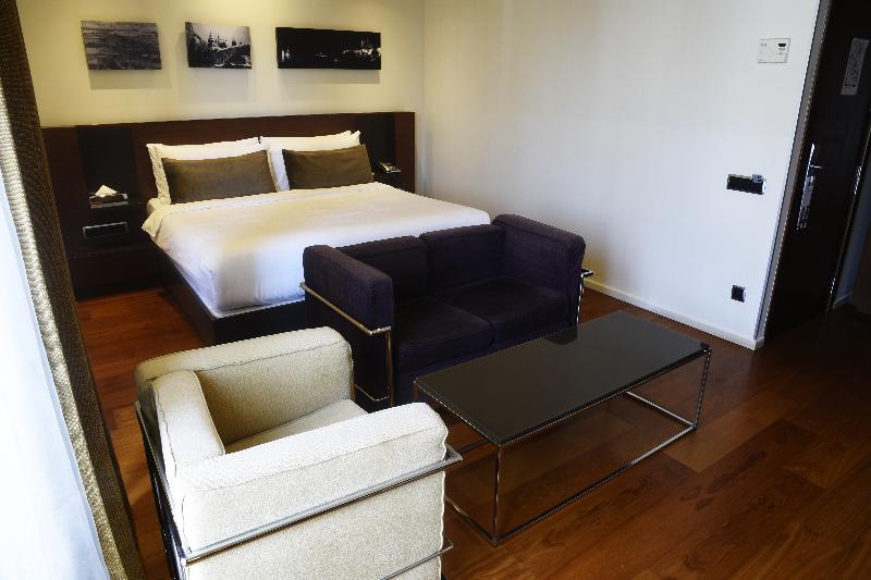 987 Design Prague Hotel Экстерьер фото